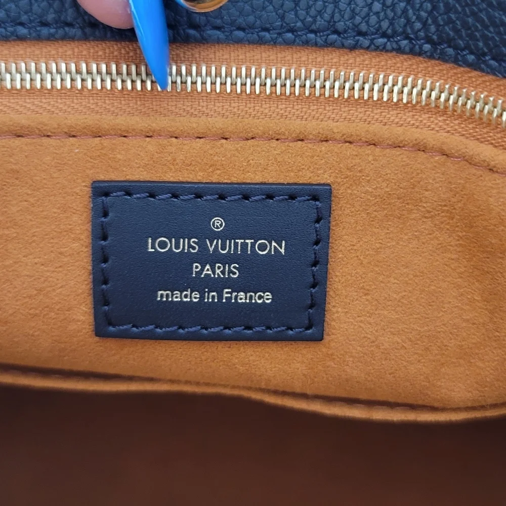 🦋NWT🦋 Louis Vuitton Onthego MM - Picture 10 of 16